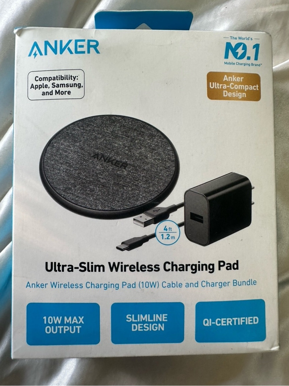 Anker Ultra-Slim Wireless Charging Pad - Black and Gray